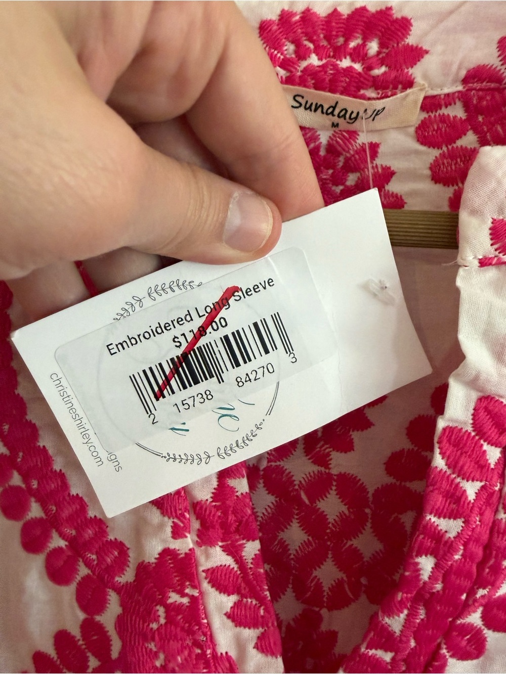 SUNDAY MARKET EMBROIDERED TUNIC DRESS IN HOT PINK - Picture 4 of 12